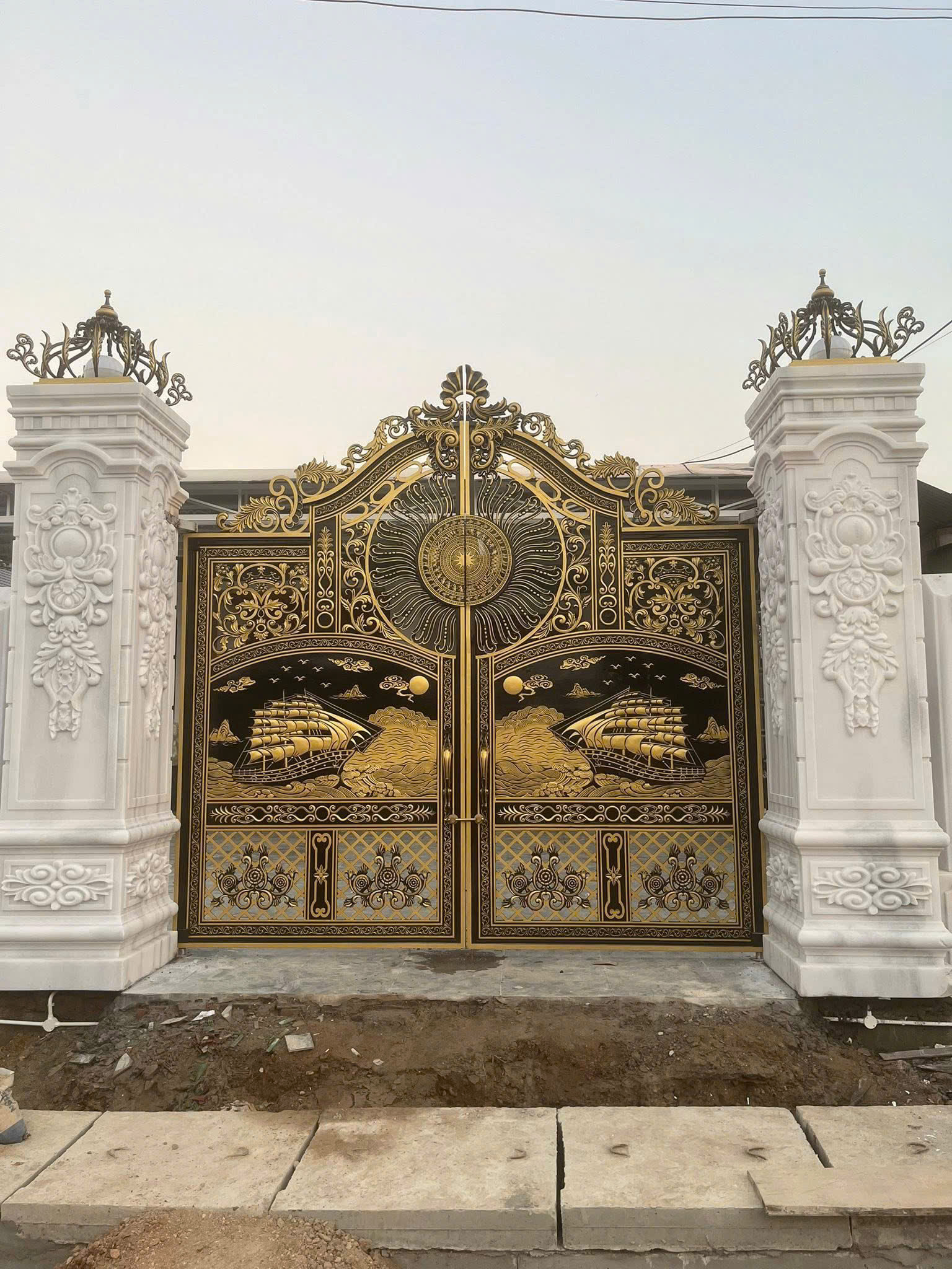 Cổng nhôm đúc C0211