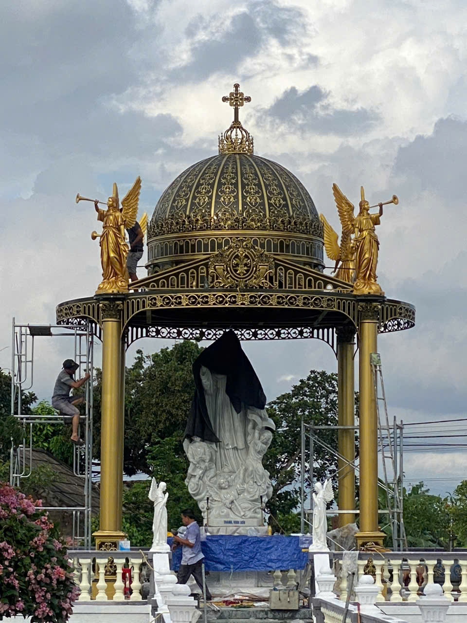 Cổng nhôm đúc C0238