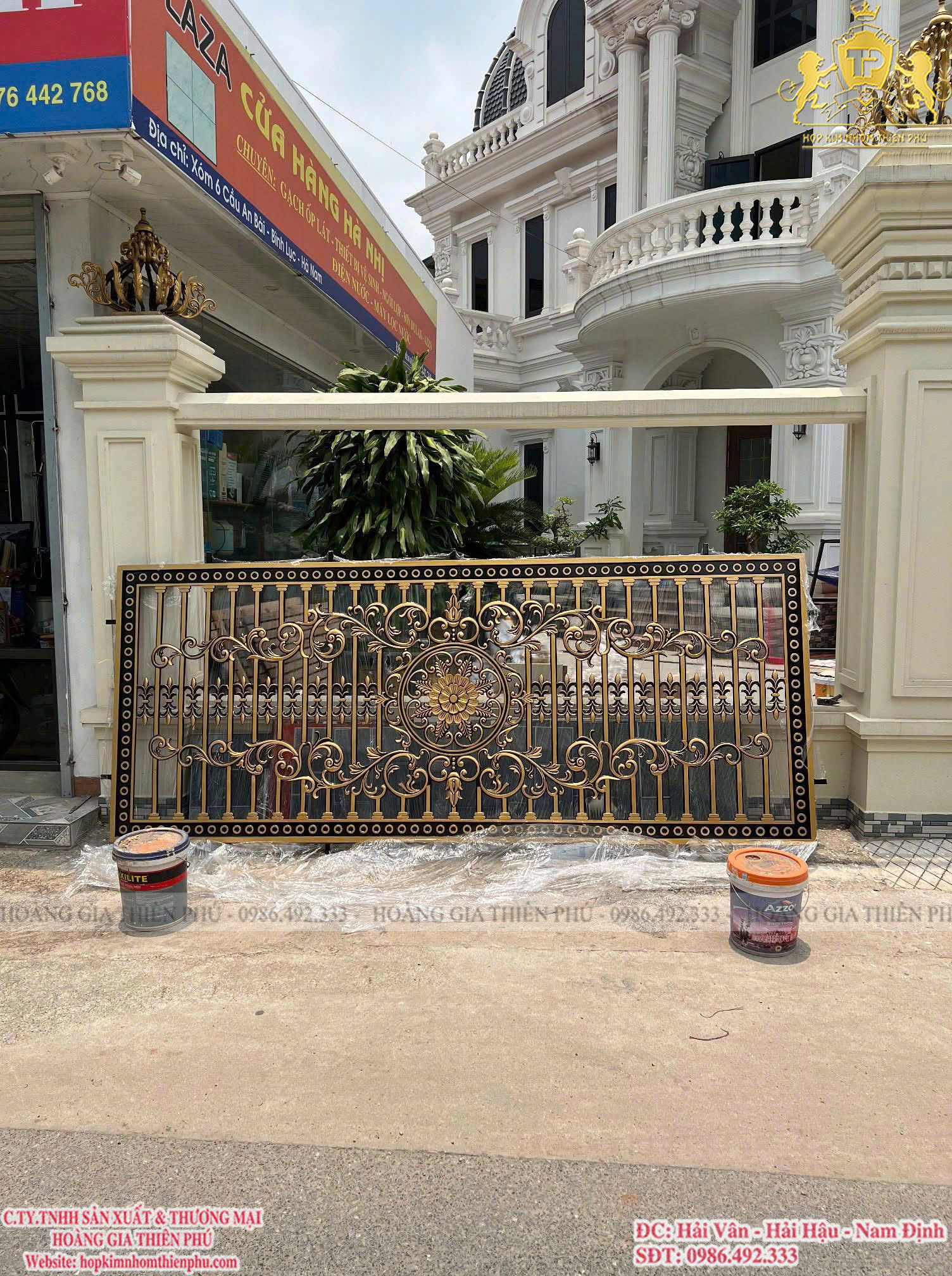 Hàng rào nhôm đúc H059