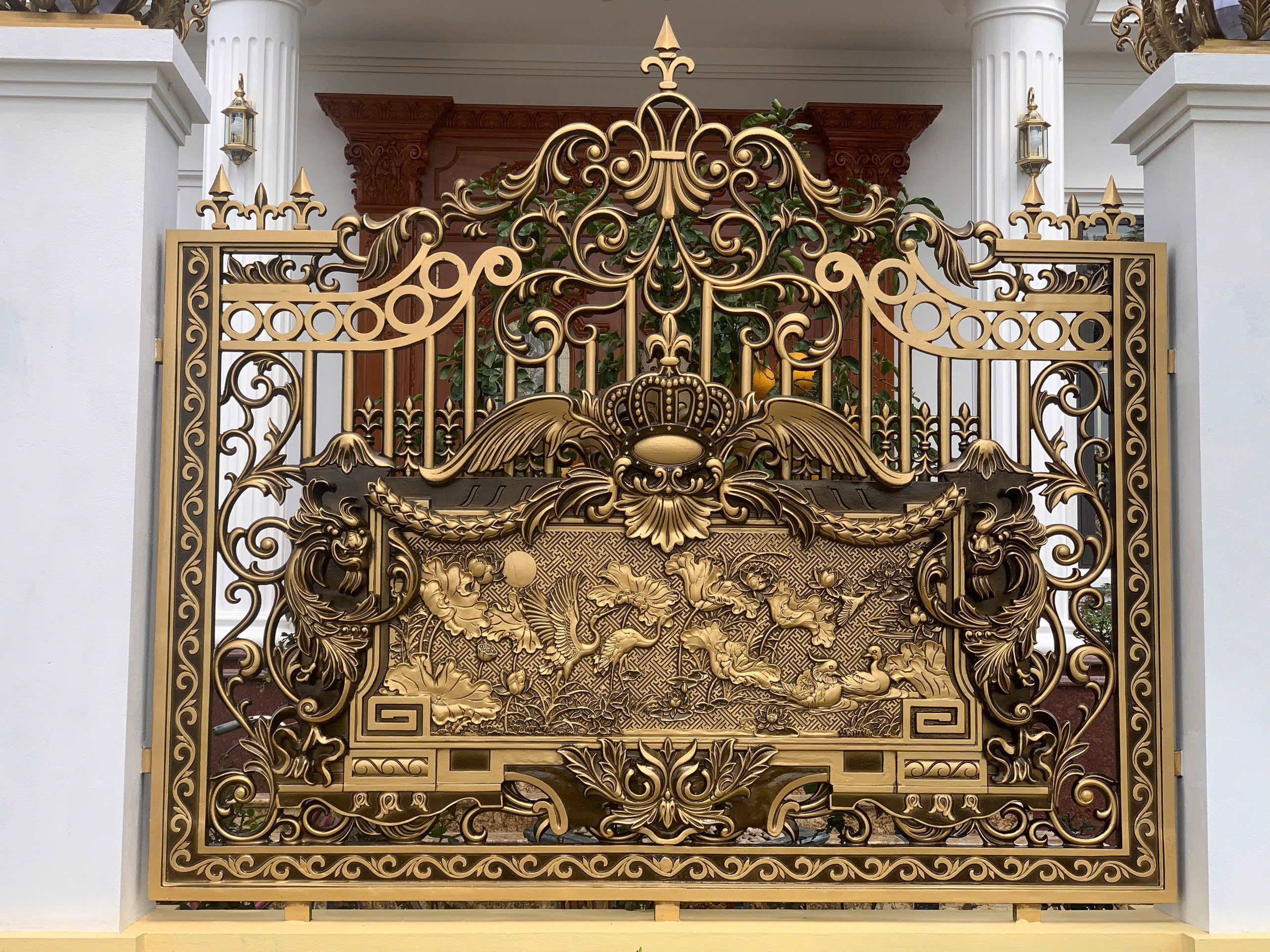 Hàng rào nhôm đúc H014