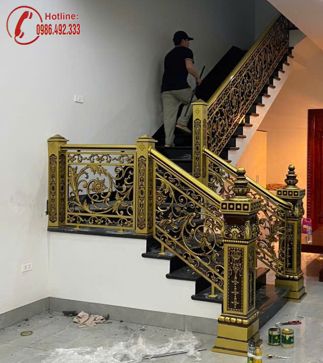 Cầu thang nhôm đúc C039